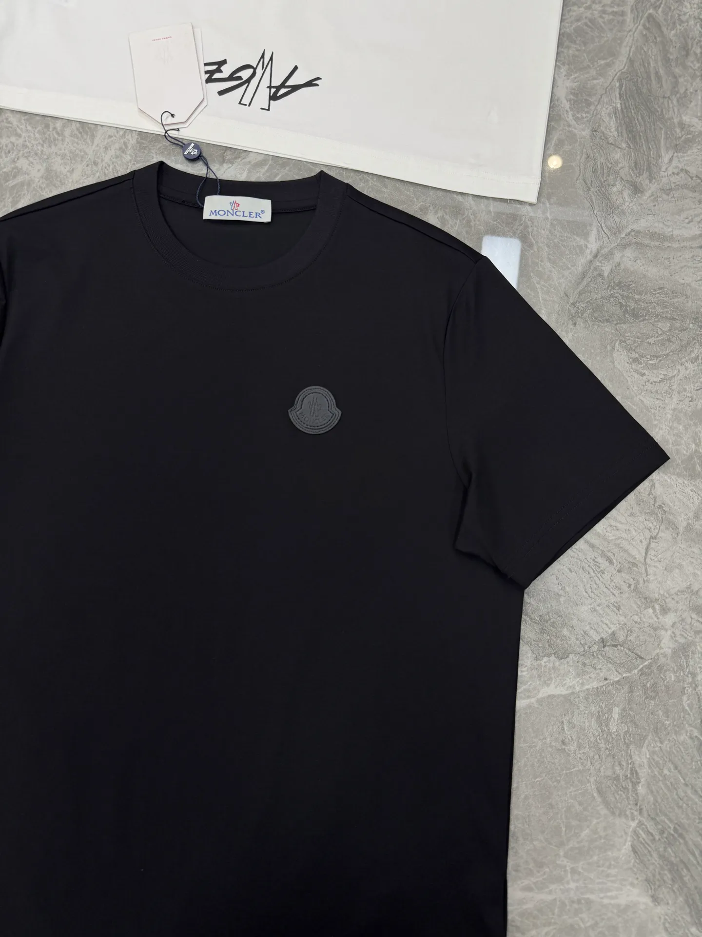 ⚜️Moncler 26s New Arrival T .Original ❤️ LOGO ！ 3D . ！ Classic . 190g . . Breathable， ！！！ ！ ：White.Black.Sizes：M-3XL ！（S 4XL ）175/145 XL